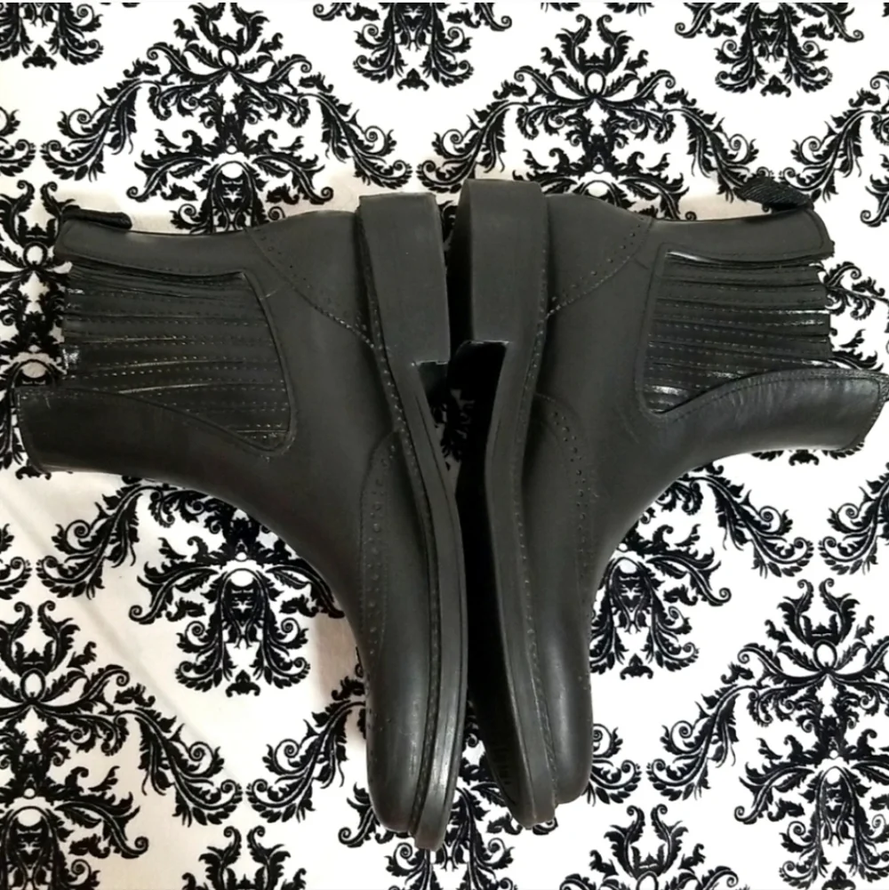 KENNETH COLE REACTION Men's Make A Splash Black Rain Shoe / Rainboots